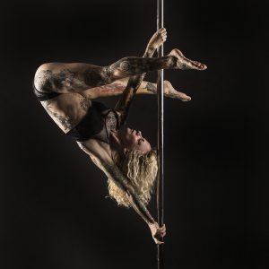 Vertical Ballerina